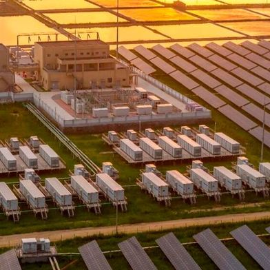 IRENA finds that 24/7 renewable systems—combining solar, wind, storage and flexible resources—can deliver firm power at lower cost than fossil fuels, accelerating the clean energy transition. (Source: IRENA)