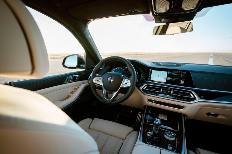 Innen regiert der Luxus. (Bild: Alpina)