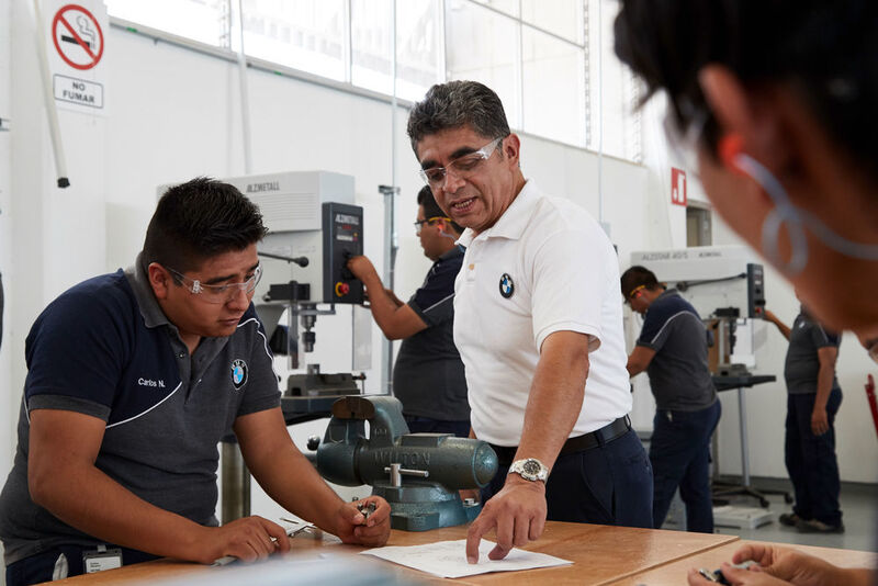 Die BMW Group hat für die Aus- und Weiterbildung ein eigenes Trainingszentrum in San Luis Potosí. (BMW/Fabian Kirchbauer)