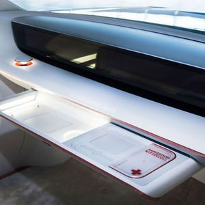 Der seitlich am Fahrersitz befindliche Kontrollstick soll das Fahren ohne Lenkrad und Pedale ermöglichen.(Bild:  Hyundai)