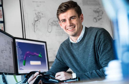 (Die Experten von Pöppelmann aus dem Bereich Konstruktion unterstützen bei der Realisierung von Mustern oder Kleinserien mithilfe additiver Fertigung. Bild: Pöppelmann)