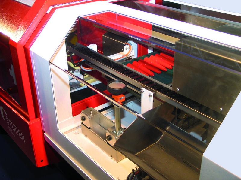 Bild 2: Das Be- und Entladesystem der Rundschleifmaschinen S33 ist ausgelegt für Wellen und Futterteile mit Durchmessern bis100 mm und Längen bis 300 mm. (Archiv: Vogel Business Media)