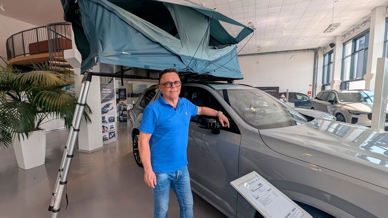 Svenscar-Geschäftsführer Dominik Weber ist überzeugt, dass die Gebrauchtwagenkäufer einen exklusiven Gebrauchtwagenstandort schätzen. (Bild: Mauritz – VCG)