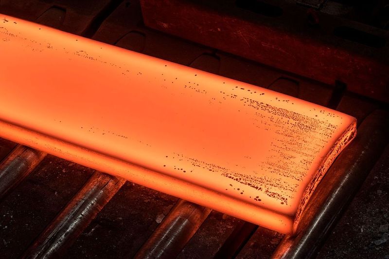 Tribond ist ein maßgeschneideter Werkstoff für die Warmumformung. (Bild: Thyssenkrupp)