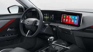 Googles Software ist mittlerweile bei vielen Modellen im Einsatz. (Bild: Opel)