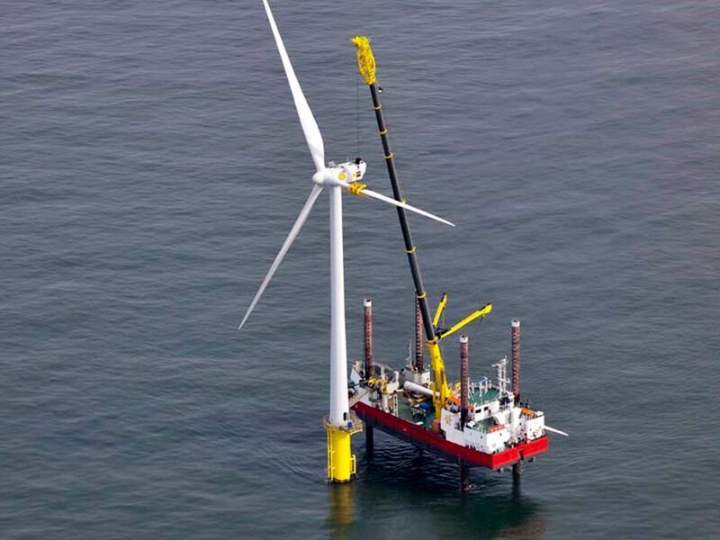 Die Hydraulik muss auf hoher See viel aushalten - entsprechend wichtig sind Korrosionsschutzbeschichtungen. (Bild: MTV Metallveredlung)