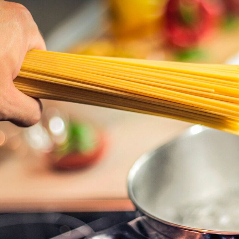 Measurements with a ruler may be the best way to confirm when pasta is fully cooked.