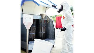 Der Schutzanzug Tychem 4000 S von Dupont soll gegen Chemikalien wie Phenol, Ethanol und Methanol eine perfekte Schutzbarriere bilden. (Bild: Dupont)