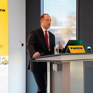 Satte 77 % Wachstum kann Turck laut Geschäftsführer Christian Wolf in 2018 im Segment Feldbustechnik PA vorweisen. Die Summe erreicht für das Unternehmen einen konsolidierten Gruppenumsatz, der die Marke von 660 Millionen Euro übertreffen wird. Etwa 15 % des Gesamtumsatzes können dem PA-Bereich zugeordnet werden.