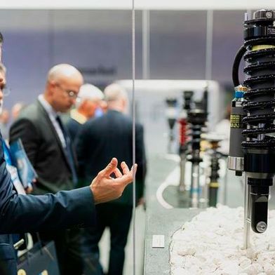 Auf der Branchenmesse in Frankfurt präsentiert der Zulieferer sein aktuelles Aftermarket-Portfolio. (Bild: Bilstein)
