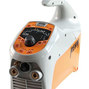 Er schnurrt wieder: Der Tiger High/Ultra zählt zu den leichtesten WIG-Schweißgerät seiner Klasse und ist somit der ideale Begleiter für den Montageeinsatz in Handwerk und Industrie.