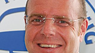 Hans-Walter Kaumanns: „Kfz-Betriebe können amtliche Untersuchungen wie bisher durchführen und 
bescheinigen.“ (Archiv: Vogel Business Media)