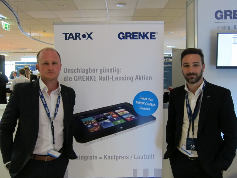 Wenn's um Geld geht, dann sind Sie bei Dennis Spreng und Daniel Kovacs (r.), GRENKELEASING AG, richtig. (Bild: IT-BUSINESS)