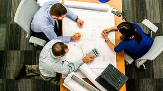 Der Fachkräftemangel findet kein Ende.  (Bild: Pexels)