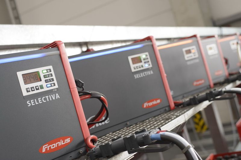 Der Ri-Ladeprozess sorgt für eine besonders kühle und schonende Ladung und verlängert so die Lebensdauer der Batterien, so Fronius. (Bild: Fronius International)