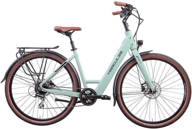 Das Hercules Urbanico I-8 kommt mit einem hocheffizienten und leisen 30Nm Hinterrad-Nabenmotor und ermöglicht ein natürliches Fahrverhalten. Für ausstreichend Reichweite sorgt der formschön in das Unterrohr integrierte 410-Wh-Akku. Das LED-Display mit integrierten Bedientasten liefert alle wichtigen Informationen auf einen Blick und lässt sich bei Bedarf per Bluetooth auf das Smartphone als Display erweitern. Für die Jury ein perfektes Stadtrad für den täglichen Einsatz. (Bild: German Design Award/Hercules GmbH)