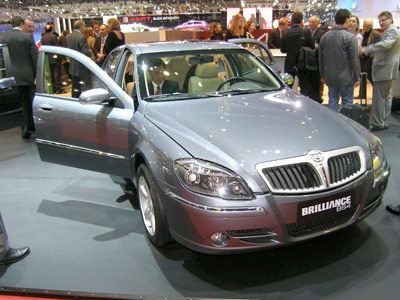 Zuvor soll aber bereits in diesem Sommer die Limousine BS4 den Chinesen helfen, in Europa richtig Fuß zu fassen.  (Archiv: Vogel Business Media)