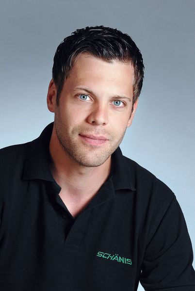„Neben der Fachkompetenz in der Fertigung, fairen Preisen und einer hohen Qualität ist die Einhaltung der Liefertermine für uns ein absolutes Muss“, sagt Manfred Brunner, Geschäftsbereichsleiter Stanztechnik bei der STS Systemtechnik Schänis GmbH. (Bild: Schänis)