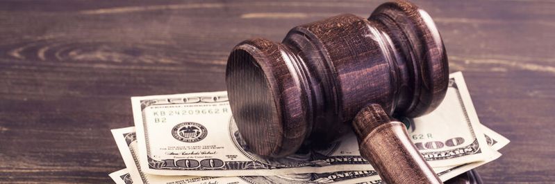 Die EU-Kommission hat dem US-Unternehmen Apple eine Wettbewerbsstrafe in Milliardenhöhe verhängt. (Bild:  Yingko - stock.adobe.com)