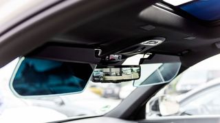 Kamerabasierte Rückspiegel können einen deutlich größeren Bereich überwachen. (Bild: Autoren-Union Mobilität/Gentex)