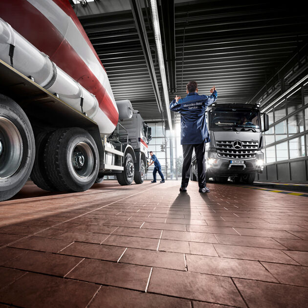 Daimler Trucks & Busses will das Servicenetzwerk während der Corona-Pandemie aufrecht erhalten.