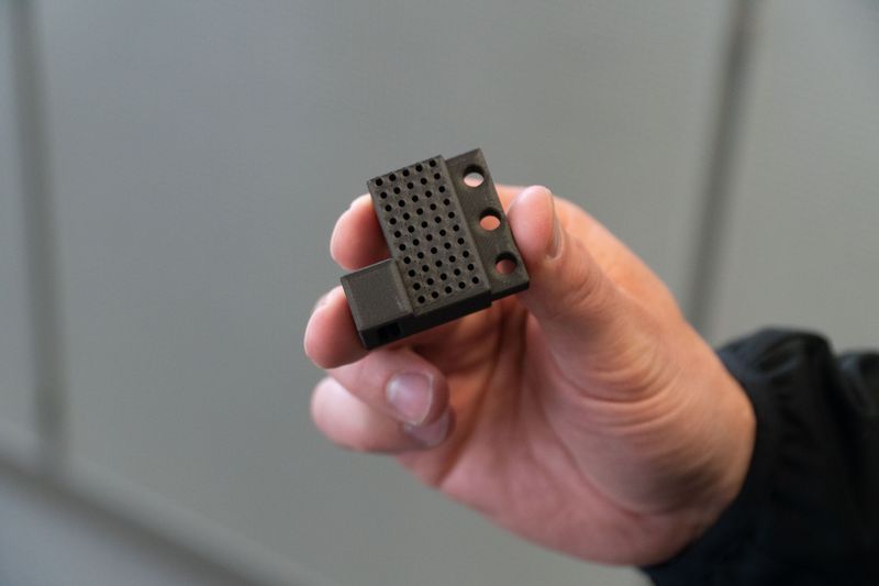 Das Markforged-Material Onyx ESD erfüllt zudem die Anforderungen der EMS-Branche hinsichtlich der Antistatik. (Bild: Festo)