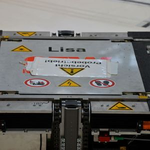 Namen helfen bei der Identifizierung auch von Maschinen, gerade, wenn sie autonom durch den Betrieb fahren, wie dieses Transportmodul Lisa.