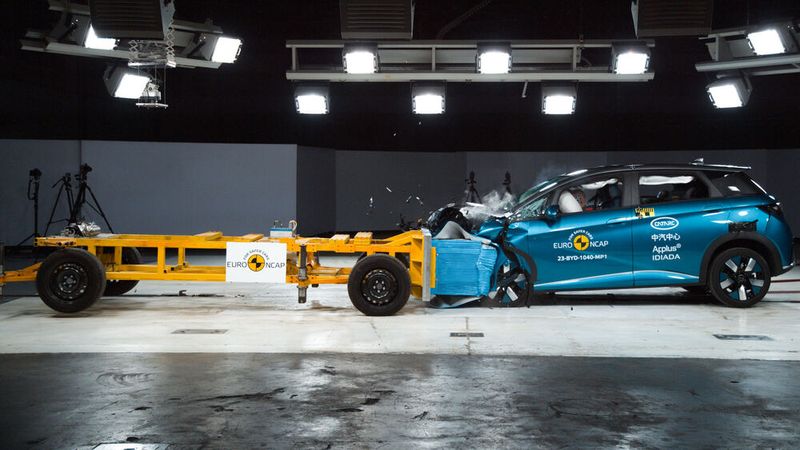 Als vor ein paar Wochen BYD Dolphin und Seal, Nio EL 7 und ET 7 sowie der erste Xi-Peng bei Euro-NCAP getestet wurden, gab es für alle fünf Sterne. (Bild: NCAP)