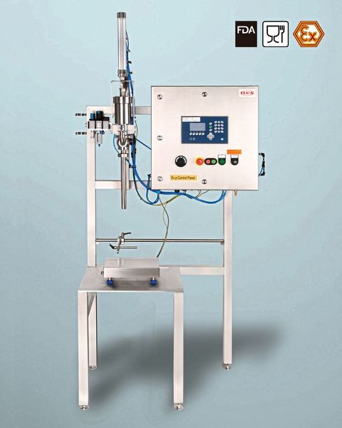 Flux-Fill WT Ex – das kompakte, halbautomatische Abfüllsystem mit eichgenauer Wägetechnik ist jetzt auch in Ex-Ausführung verfügbar. (Bild: Flux)