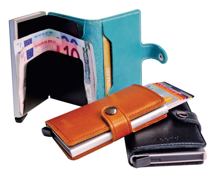 Aluminium in Brieftaschen schützt Karten von Hackern. (Bild: Messe Aluminium)