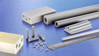 Alunit in unterschiedlichen Formen, Dimensionen und Metallisierungen  (Bild: CeramTech)