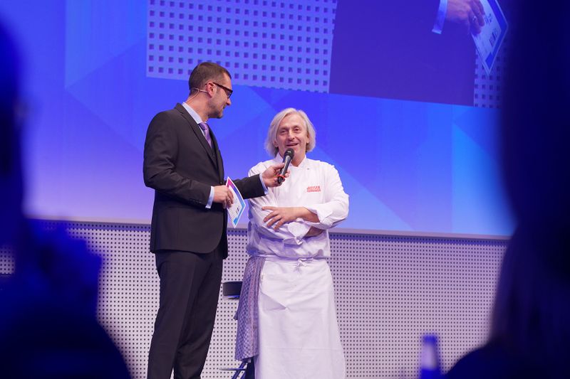 Impressionen von der LABORPRAXIS Meilenstein Gala und der Feier zum 40-jährigen Jubiläum am 30. November 2017 in Würzburg. Sternekoch Bernhard Reiser übernahm das Catering bei der Gala. (Bild: Andreas Burkhardt/LABORPRAXIS)