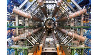 Der LHC ist ein gigantischer, 27 km langer, ringförmiger Teilchenbeschleuniger, der für seinen Betrieb Ultrahochvakuum erfordert. (Bild: Oerlikon Vacuum)