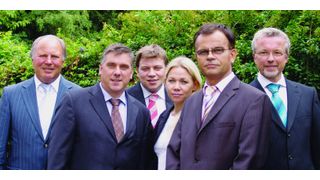 Von links nach rechts: Prokurist Werner Ebeling, Tom, Jochen und Anna Brankamp, Geschäftsführer Hans-Peter Schneider und Prokurist Franz Saliger. (Archiv: Vogel Business Media)