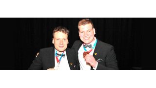 Die beiden deutschen Kfz-Mechatroniker Tobias Zander (l.) und Clemens Böhm können sich über eine gute Leistung und je eine Medaille freuen. (Schmidt/autoFACHMANN)