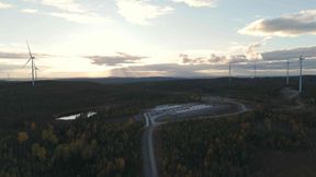 Für das Batteriespeicherprojekt im schwedischen Ånge lieferte Sungrow die Speicherlösung "Powertitan 2.0" mit einer Leistung von 70 MW und einer Kapazität von 160 MWh. (Bild: Sungrow)
