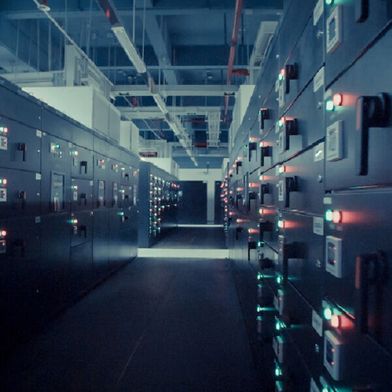 Bis vor kurzem waren Unternehmen, die sich auf leistungsintensive und latenzempfindliche Anwendungen wie SAP und Oracle verließen oder große CAD-Dateien verwendeten, an ihre lokale Umgebung gebunden. 