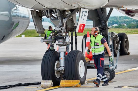 Swissport darf seine Ground Handling Services ab Februar 2025 auch auf Deutschlands größtem Flughafen bei Frankfurt am Main anbieten – zunächst für sieben Jahre.(Bild:  Swissport)