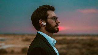 With the open-source platform "OpenEarable 2.0," researchers at KIT turn simple earphones into health monitors. (Image:TECO, KIT)