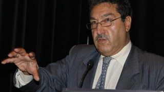 Gilles Benhamou, CEO des französischen EMS-Dienstleisters Asteelflash, sieht in der Standardzertifizierung ISO TS 16949 einen wichtigen Schritt für das Unternehmen und die Anerkennung des Qualitätsmanagement-Systems. (Bild: Asteelflash/Europartners)