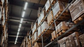 Die Zukunft der Logistik ist digital, vernetzt und nachhaltig. Unternehmen, die sich gezielt informieren und Trends früh adaptieren, sichern sich einen entscheidenden Vorsprung im globalen Wettbewerb. (Bild: Chuttersnap (Unsplash))