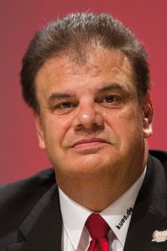 Hans-Georg Marmit, KÜS: „Mit dem lapidaren Hinweis, dass Manipulationen an Wegstreckenzählern zum Zwecke des Betrugs gemäß Paragraf 22b StVG strafbar sind, scheint man als Tachomanipulierer zumindest rechtlich auf der sicheren Seite zu sein.“ (KÜS)