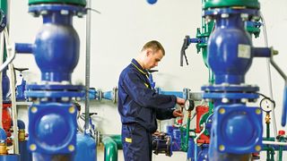 Auch wenn Sie sich schon gut informiert haben, kann eine professionelle Kaufberatung nicht schaden. (Bild: ©Kalinovsky Dmitry,2014,+375297500400- stock.adobe.com)