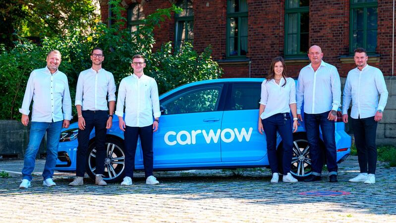 Ehemalige Autoscout-24-Mitarbeiter kümmern sich jetzt zusammen mit Teamleiter Markus Dirr (3. von links) bei Carwow um die Inzahlungnahme und den C2B-Verkauf von Gebrauchtwagen.