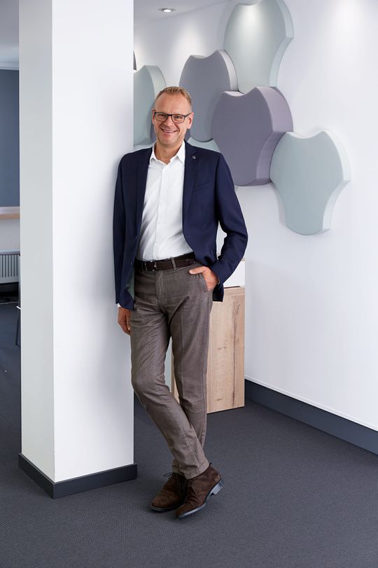 (Andreas Reuter ist CEO der SSI Schäfer Shop GmbH. Bild: SSI Schäfer Shop GmbH)