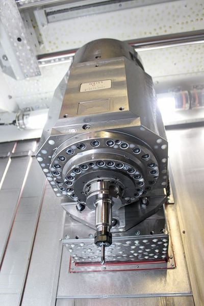 Für MTW hat die Weiss-Frässpindel in der HT 65 PM eine zentrale Bedeutung: Sie ist mit den Schnittstellen HSK-T63 ausgestattet und ermöglicht trotz kompakter Masse Drehzahlen von bis zu 18 000 U/min.  (Weiss)
