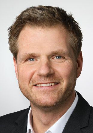 Dr Gunnar Schomaker ist wissenschaftlicher Mitarbeiter und stellvertretender Leiter des Software Innovation Campus Paderborn (SICP). (Bild:  Universität Paderborn)