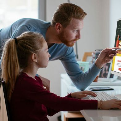 Mit dem Aspire S27 stellt Acer auf der IFA einen klassischen All-in-One-PC für Familie und Homeoffice vor. Der 27-Zöller ist optional mit Touch und sogar Stifterkennung erhältlich. Er arbeitet mit Intel-Prozessoren aus der neuen Wildcat-Lake-Familie.   (Bild: Milan Virijevic)