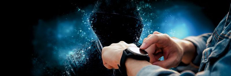 Mit dem Fortschritt der funkbasierten medizintechnischen Geräte nehmen gleichzeitig auch die Sicherheitsbedrohungen durch Hacker zu.(Bild:  ©sasun Bughdaryan; ©sasun Bughdaryan - stock.adobe.com)