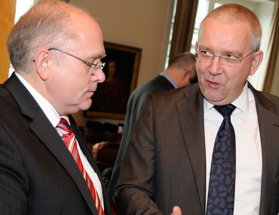 Rainer Baalcke, Referatsleiter eGovernment-Strategie, Innenministerium (Mecklenburg-Vorpommern), und Michael Schuster, Director Public Sector (SAS Deutschland). (Archiv: Vogel Business Media)